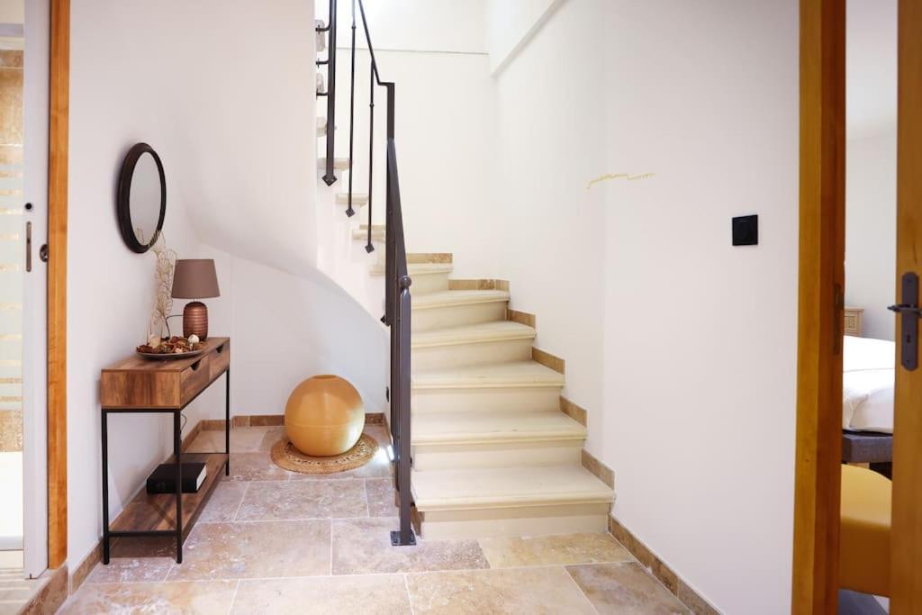 Longue Vie Au Roi - Vue Enchanteresse Apartment *